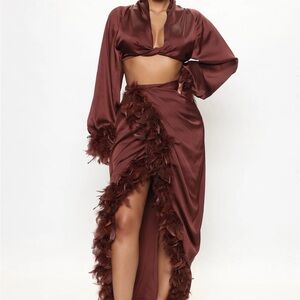 Fashion Nova Asymmetrical Brown Feather Skirt Set